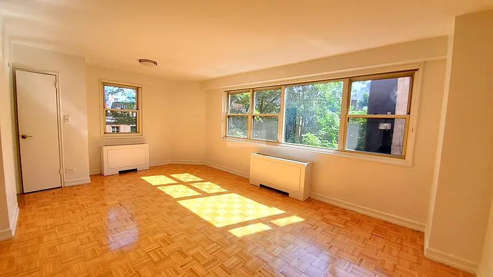 Rented by Rossi Living | media 10