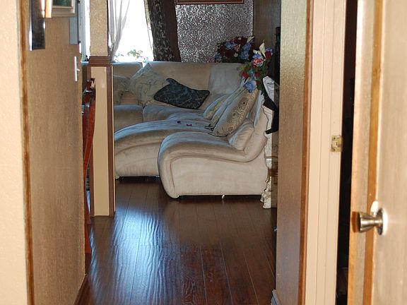 entire flooring is new