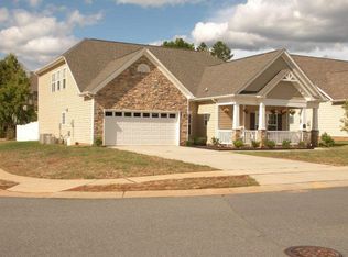 1112 Saint Johns Ave, Matthews, NC 28104