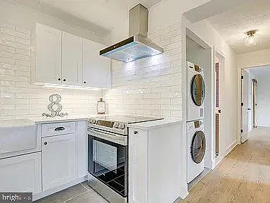 2 bed, 2.0 bath, 1036 sqft, $2,450 — Photo 3