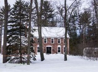 33 Fairway Ln, Foxboro, MA 02035