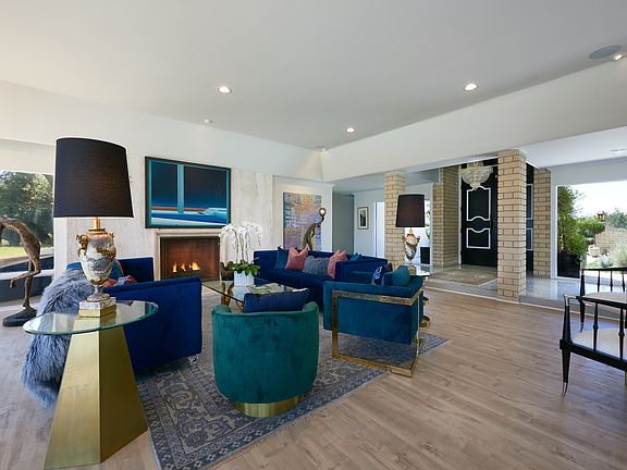 2nd image of 8416 Skyline Dr