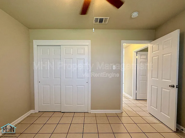 5603 Lakebend West Dr #A — Photo 12