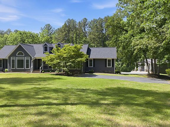 4th image of 101 Lanier Wood Dr
