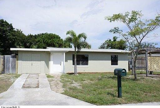 1st image of 601 S Gardenia Dr