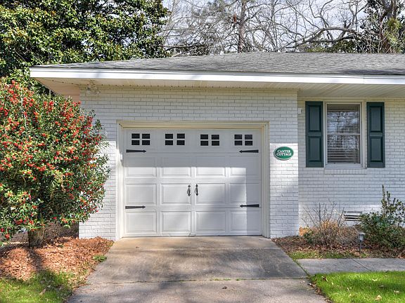 2nd image of 624 Powderhouse Rd SE