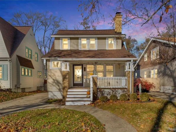 724 W Cambourne St, Ferndale, MI 48220