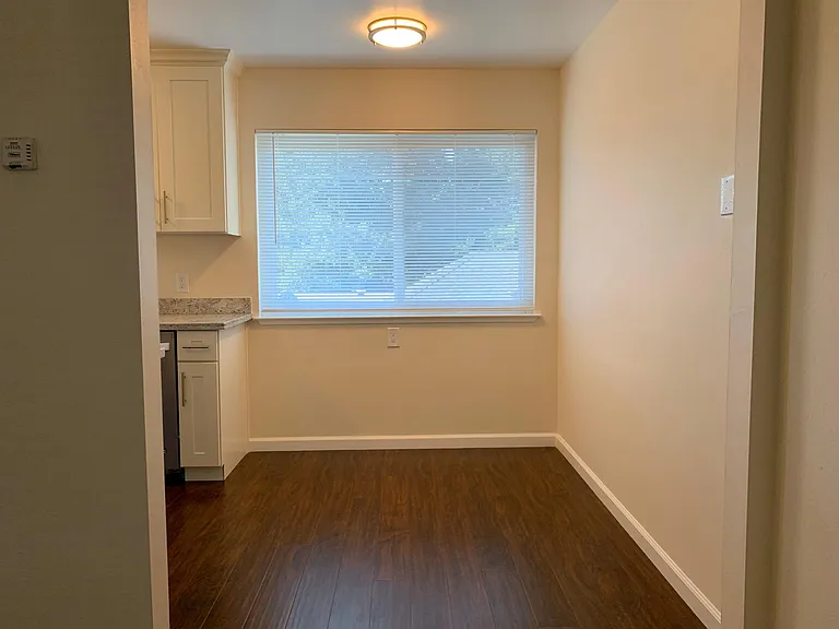 221 N Ellsworth Ave #4 — Photo 5