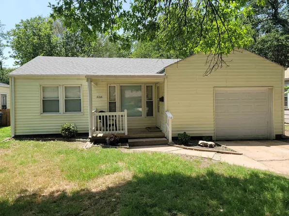 2123 N Hood St, Wichita, KS 67203