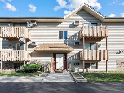 1521 Pioneer Rd APT 7, Crest Hill, IL, 60403