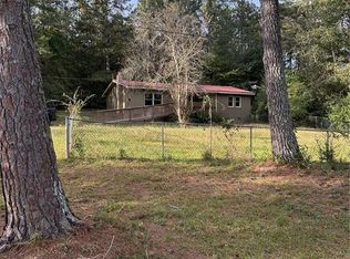 740 Chapel Rd, Martin, GA 30557