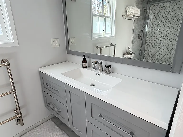 849 S Madison Ave — Photo 6