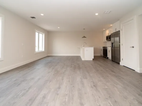 1209 26th Street image 26 of 28