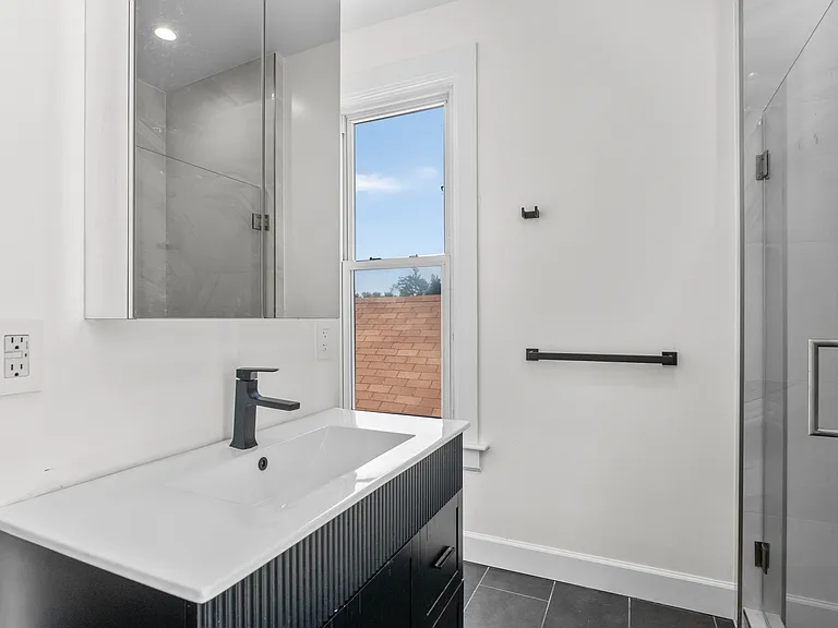 2952 Champa St — Photo 28