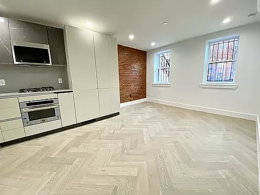 Rented by Owner | media 11