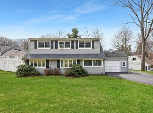1 Lee Ln, Rye Brook, NY 10573