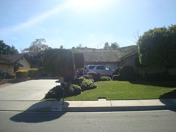 2nd image of 25611 Carrol Ct
