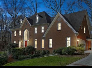 20 Cliffside Xing, Sandy Springs, GA 30350