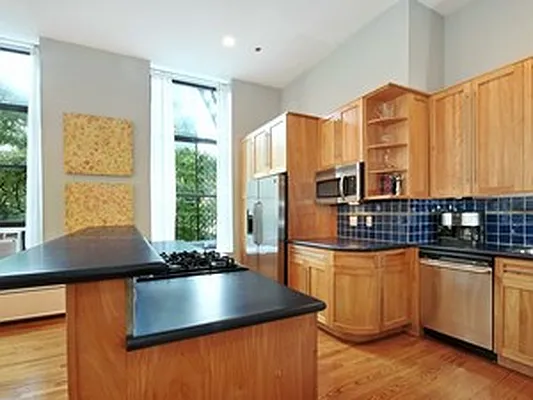 Sold by Corcoran | media 24