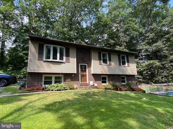 422 Ono Rd, Annville, PA 17003
