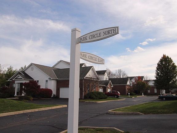 4th image of 4011 Park Cir N