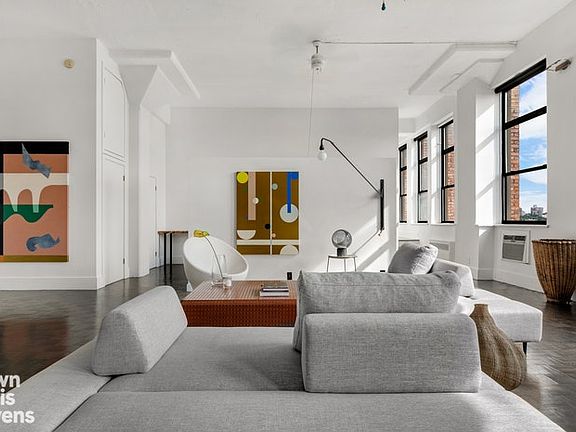 3rd image of 423 Atlantic Ave APT 5E