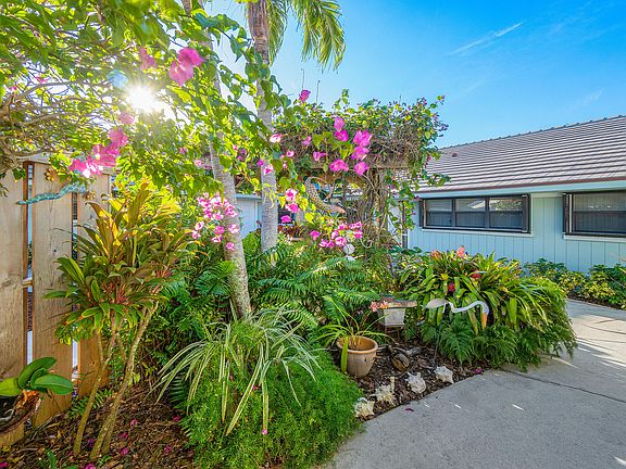 2nd image of 1127 E Seminole Avenue #27a