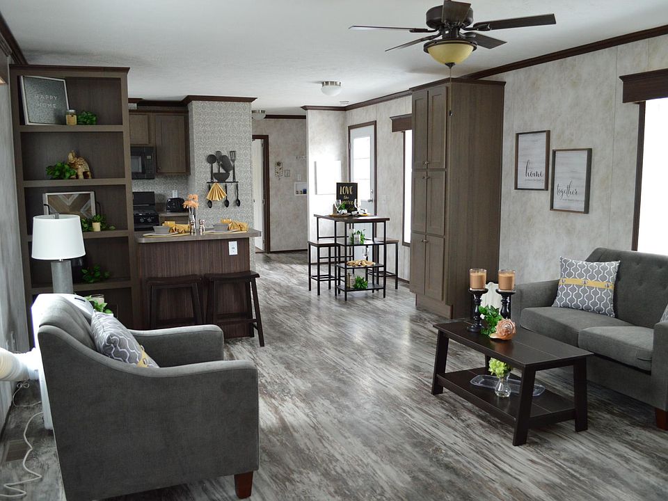 1st image of 100 Oriole Dr #Rvy4errpn