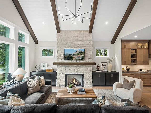 Belterra Family Room