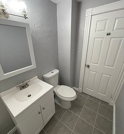 4th image of 76 Bellevue St #2