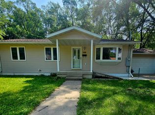 324 Bates St, Waterloo, IA 50703