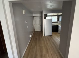 75 N Lyle Ave APT 1, Elgin, IL 60123