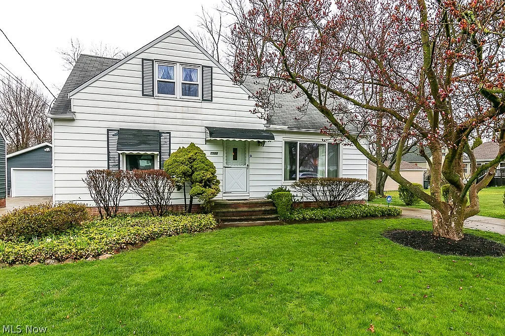 5527 Huron Rd photo 1