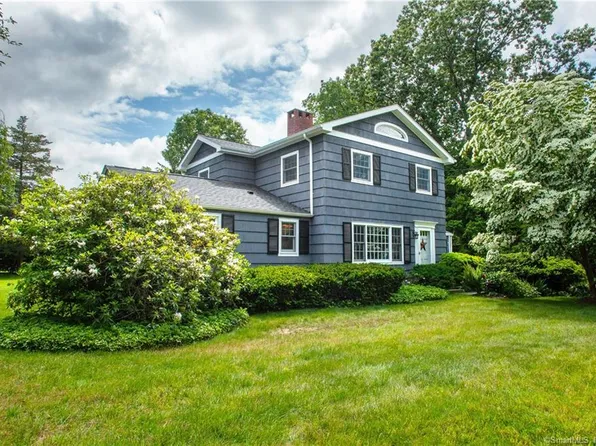 54 Chriswell Drive, Simsbury, CT 06070