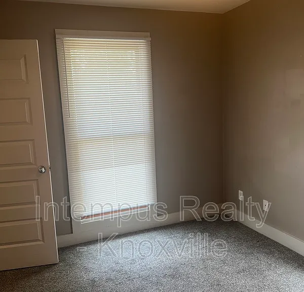 229 Deaderick Ave — Photo 27
