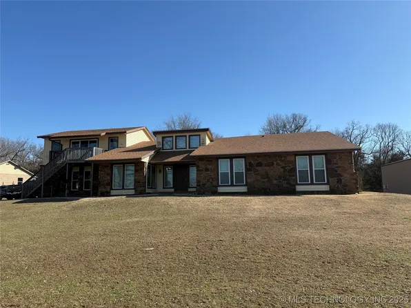 2530 E Meadowood Dr, Cleveland, OK 74020