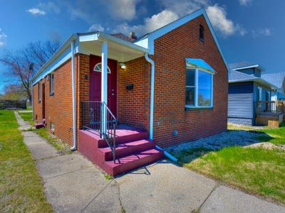 354 Ellsworth St, Gary, IN, 46404