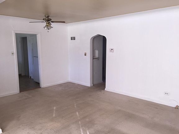 3rd image of 1220 Jasmine St