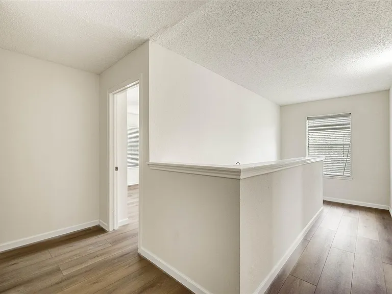 2338 Bent River Dr — Photo 42