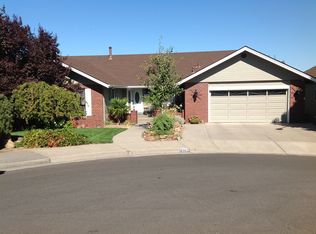 3061 Westminster Dr, Medford, OR 97504