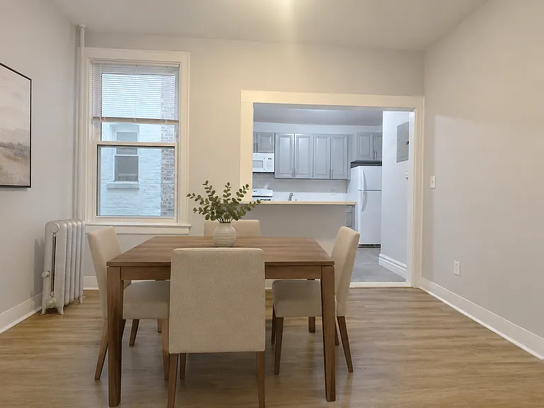 23-17 24th Ave #2 — Photo 4
