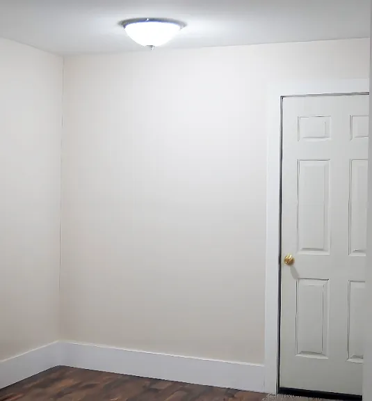 84 Curtis Ave — Photo 4