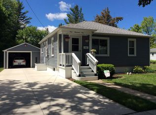 1001 Summit St, Owosso, MI 48867