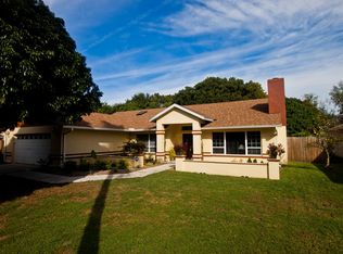 3925 Woodrow St, Sarasota, FL 34233