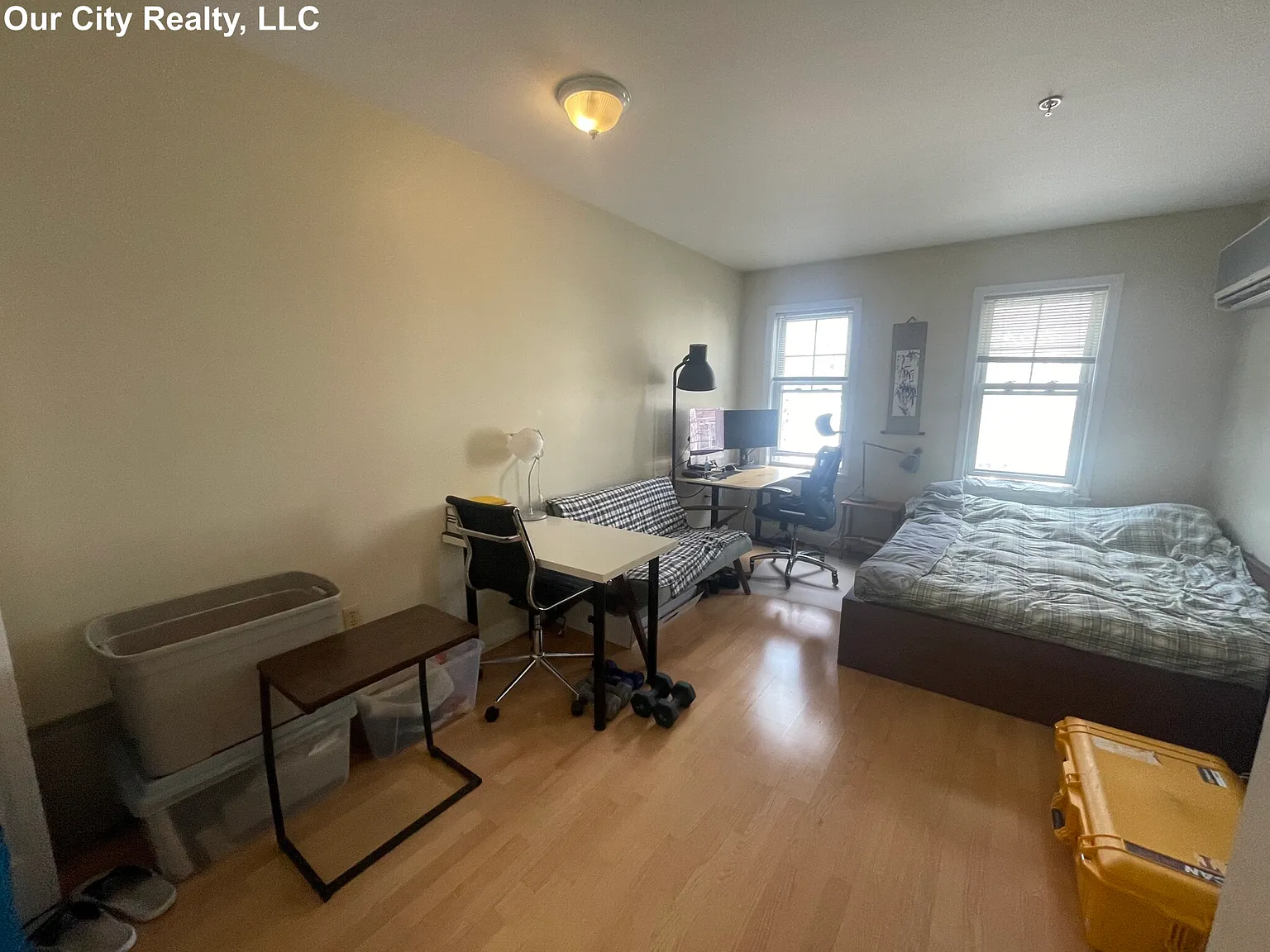 Studio, 400 sqft, $2,350 — Photo 2