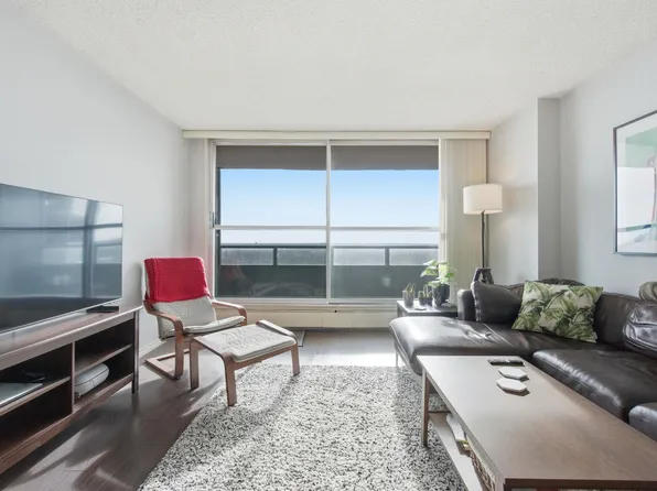 13910 Stony Plain Rd NW #1312, Edmonton, AB T5N 3R2