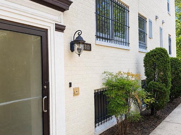 2nd image of 1310 Congress St SE APT 204