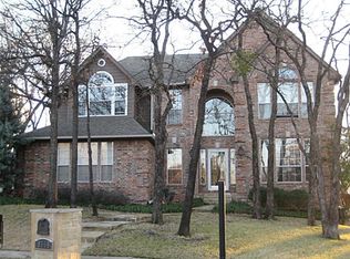 8559 Kensington Ct, North Richland Hills, TX 76182