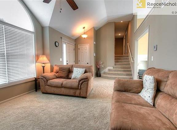 5th image of 8908 N Mersington Ave