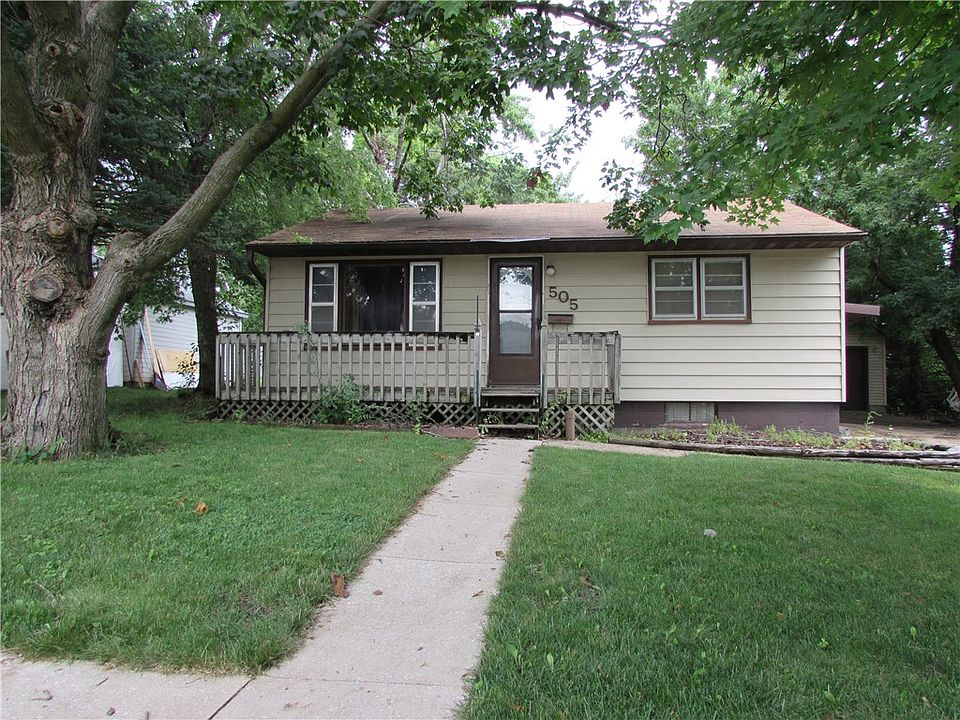 1st image of 505 E Pleasant St